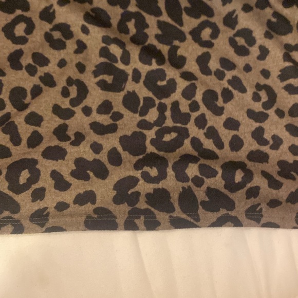 Fantastic Fawn Top - Picture 12 of 12